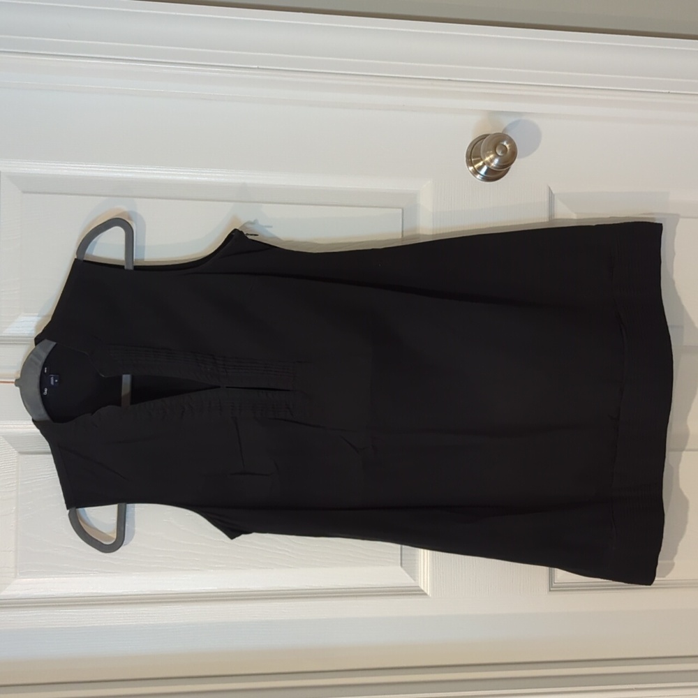 Gap black sleeveless dress, size 8